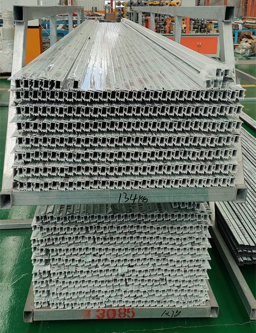 鋁合金型材厚度標(biāo)準(zhǔn)
